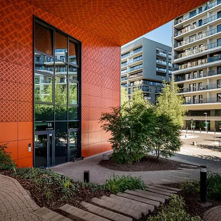 Rentplanet - Walonska Apartment *